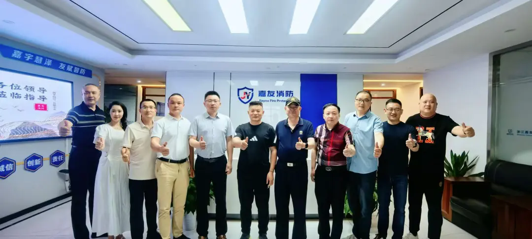 浙江省各地湖北商会秘书长到访宁波市湖北商会考察交流，共探新时代楚商协同发展新机制